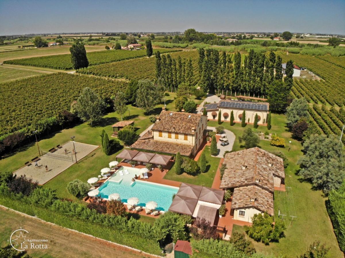 B & B La Rotta Ravenna Bagian luar foto